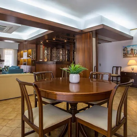 Elegant Spacious Apartment In Rhodes With Balcony
