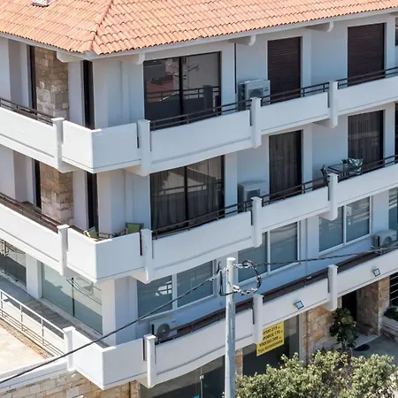 Daire Elegant Spacious Apartment In Rhodes With Balcony *
