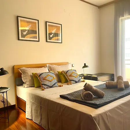 Daire Elegant Spacious Apartment In Rhodes With Balcony *