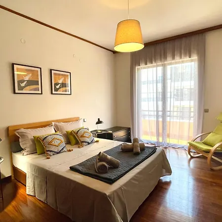 Elegant Spacious Apartment In Rhodes With Balcony Daire